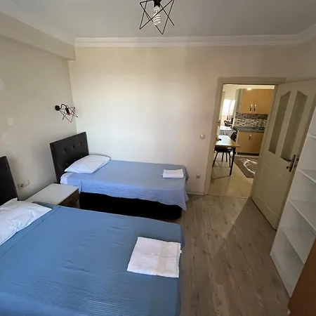 Birlik Apart Apartment *